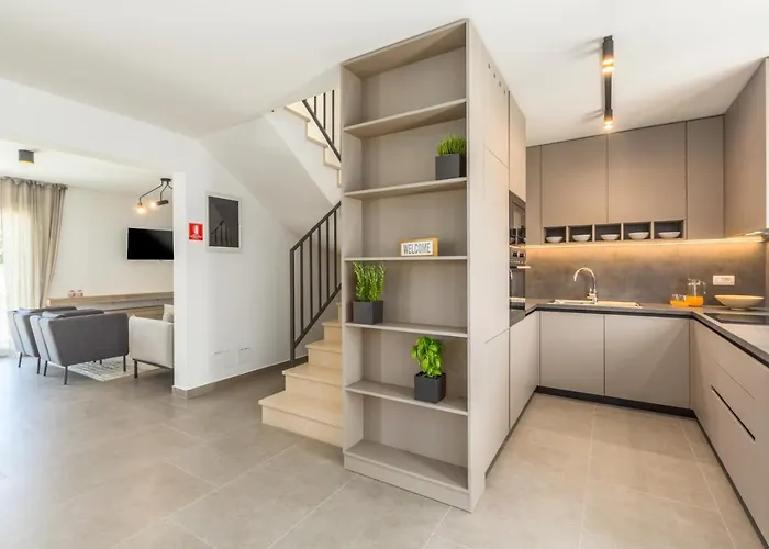 Lanterna 1 By Seeadria Agency Feriehus *